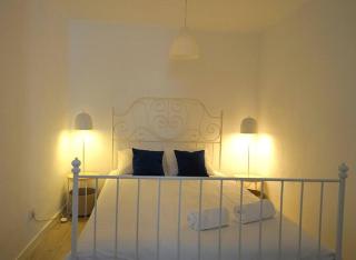 Cruz Cozy Apartment 2º - Lisbon - 4