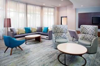 Courtyard by Marriott Roanoke Airport - Roanoke - 2