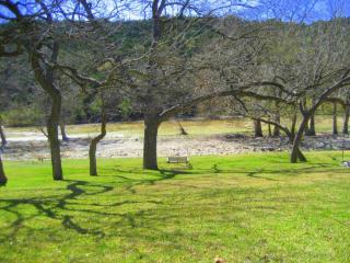 Bandit's Hideaway-Rosey's Cottage - Wimberley - 2