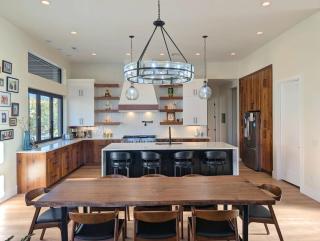 Modern Red Cliff Home with Private Pool - 8