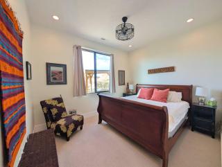 Modern Red Cliff Home with Private Pool - 2