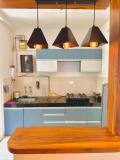 Flamingo 2BHK AC Flat Near Phoenix Mall Wakad - Méribel Village - 5