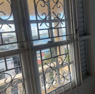 Modern holiday home located near the city centre of St George - Saint Georgeʼs - 1