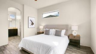 Landing at The Henderson - 1 Bedroom in Upper West Side - Fort Worth - 3