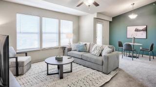 Landing at The Reserve at Elm - 1 Bedroom in Jenks - Jenks - 9