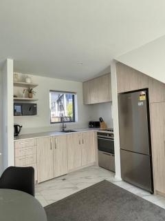 Mohua Lane Retreat - Christchurch - 0