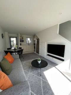 Mohua Lane Retreat - Christchurch - 6