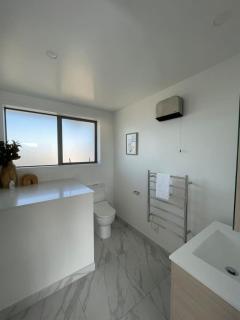 Mohua Lane Retreat - Christchurch - 2