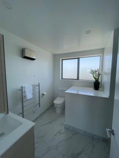 Serene Escape on Mohua - Christchurch - 2