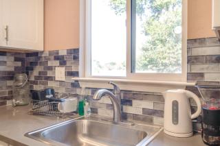 Near Hiking and Golf Cozy Cottage in Morgan Hill! - Morgan Hill - 1