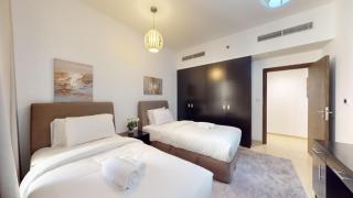 Vacationer l Classic 3 Bedroom l Steps from JBR Beach l Pool Access & Free Wi-Fi - 7