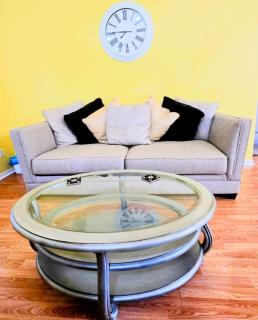 Joyful and Bright 4 Bedroom 3 Bathroom Pool Home - Orlando - 7