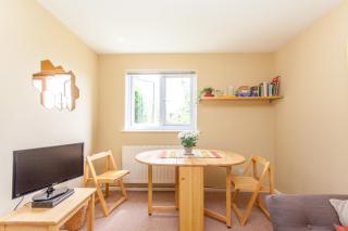 Isle of Yoga Garden Flat - Shanklin - 4