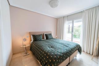 Golf Apartment in Marbella - Benahavis - 1