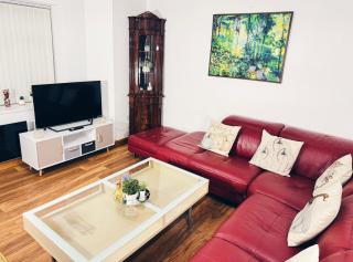 LuxeLiving Apartment - Manchester - 9