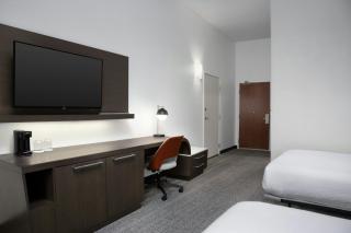 Courtyard by Marriott Lakeland - Lakeland - 2