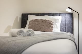 Lethbridge Villa 49 Apartment 2 Super Fibre WiFi, free parking - 8