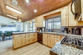 Castle Rock Views Sedona Retreat with Hot Tub! - 3