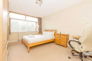 Lovely 2BR flat w balcony, Golders Green tube 5min - Londen - 1
