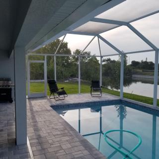 Stunning New Home in Cape Coral Florida - Cape Coral - 9