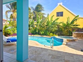 Elegant 1-bedroom apartment 3 km from Eagle beach - Noord - 6