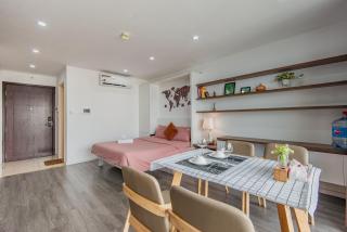 Lakeside High Floor Studio Vinhomes D'Capitale C2 - 1