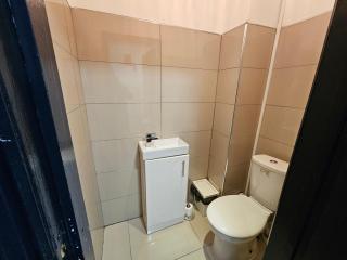London E14 Stay - London - 9