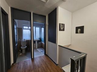 London E14 Stay - London - 7