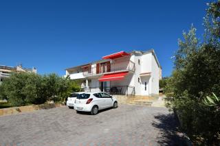 Apartments with a parking space Okrug Gornji, Ciovo - 23665 - Trogir - 0