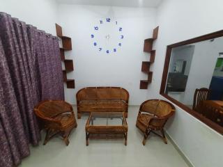 4 BHK Homestay with swimming pool - Anaviratty - 4