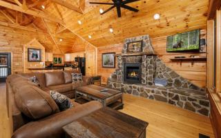 Eagles Nest - Gatlinburg - 3