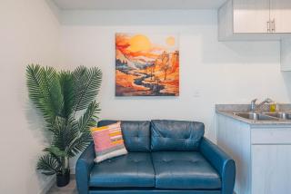 Family Friendly Phoenix Escape with Large Pool! - Phoenix - 3