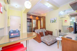 Fancy and Lavish 1BR at Menteng Square Apartment By Travelio - Jacarta - 6