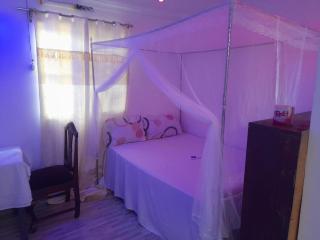 CRYSTAL HOMES Air BnB - Mumias - 8