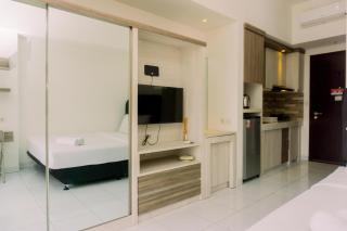 Elegant and Nice Studio Casa De Parco Apartment near ICE BSD By Travelio - Tangerang - 8
