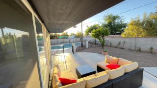 Private Home - Heated Pool, Billiards, Darts, Foosball, Fireplace, 5 Smart TVs, BBQ, Cotton Bedding - The Saguaro Sanctuary, Pool Heat Optional - Tucson - 7