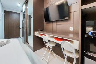 Fancy and Nice Studio at Transpark Bintaro Apartment By Travelio - Tangerang - 4