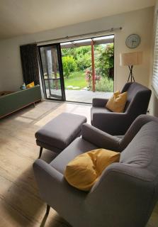 Waipu Tropical Escape - A Central Oasis! - 7