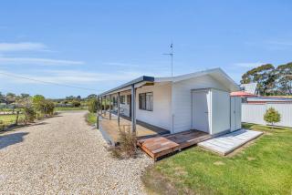 5 Lees Road, Mallacoota - Mallacoota - 6