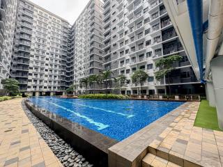 A2J Luxury 1BR Suite beside SM Mall of Asia - 7