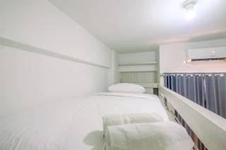 Comfortable and Cozy Living Studio Room at Dave Apartment By Travelio - Depok - 9