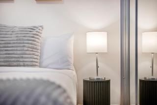 Cozy 1BR Apartment in Ashfield Easy Access to City - Sydney - 1