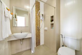 The Topaz Residence Phuket Town - Phuket - 4