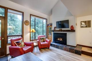 Snowater Condo 06 with Great Resort Amenities - Deming - 8
