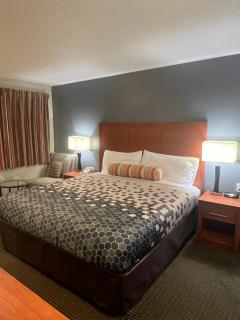 Travelers Inn Eugene University - Eugene - 5
