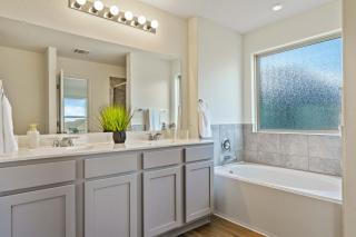 Charming Hutto Getaway - Hutto - 4
