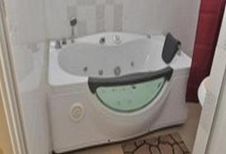 Room in Lodge - Sheriffyt Royale Hotel and Suites - Ikorodu - 6