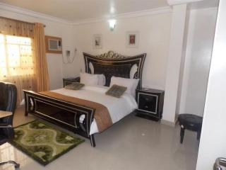 Room in Lodge - Ayalla Hotels and Suites - Abuja - 1