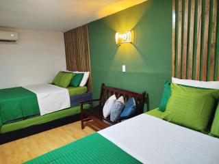 Room in Guest room - Hb5 Family Room with private bathroom facing the sea - Cartagena das Índias - 3
