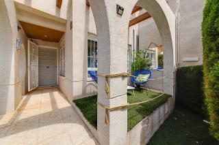 Elegant Bungalow With Jacuzzi - Torrevieja - 2